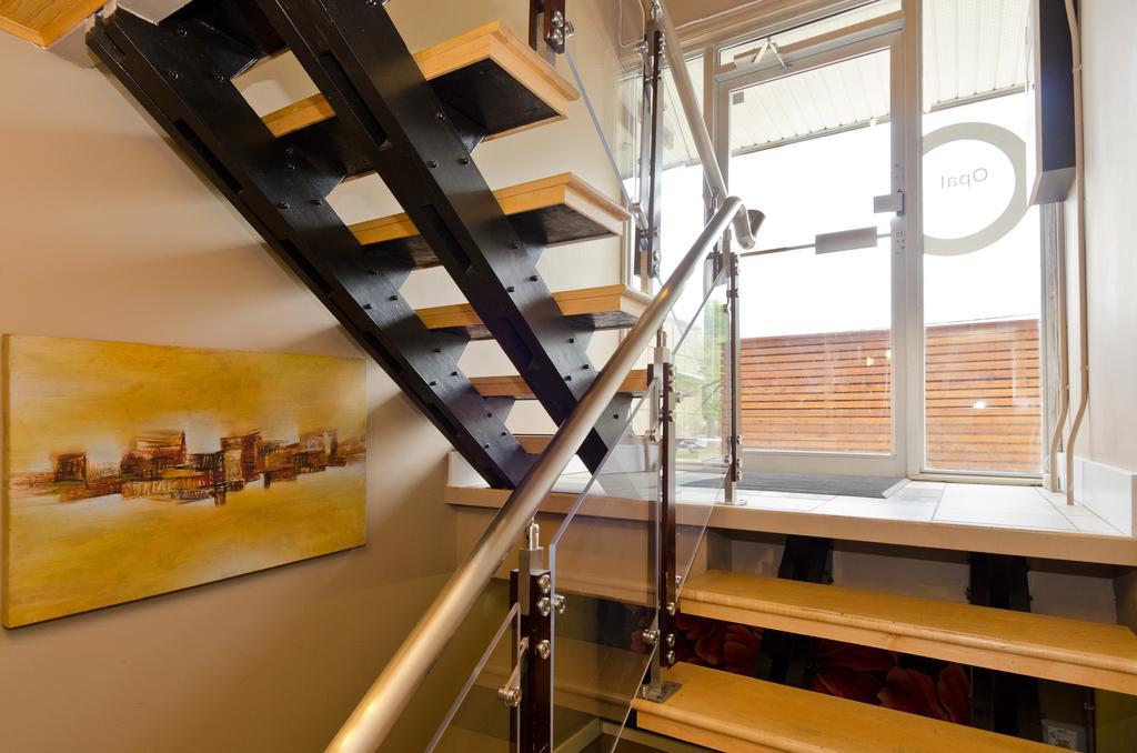 Ostays Condos - Opal Apartment Calgary